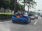 chiron-这蓝色的是什么车