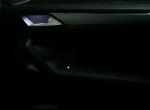 途观l phev-如图所示，你们的车门银色镀烙条到了夜晚是有蓝色还是什么，怎么我在别的论坛里看说原厂出厂的时候就是蓝色的