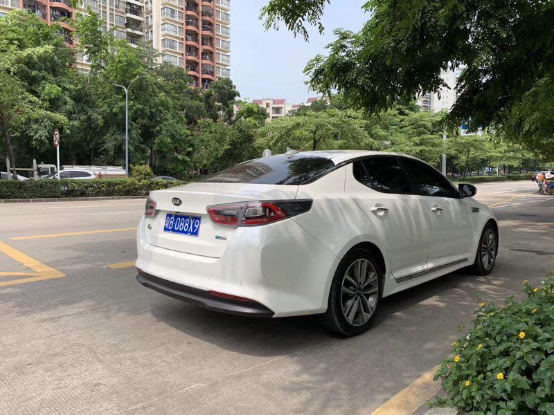 起亚k5(进口)-有购买这款车友的朋友们吗？