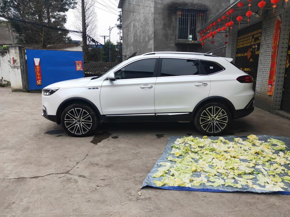 我今天去4s店保养，销售人员跟我说现在mattu没有三包了，也没有终身质保了，说是厂家在休整的，不知道各位车友的地区有没有这个问题・_・?