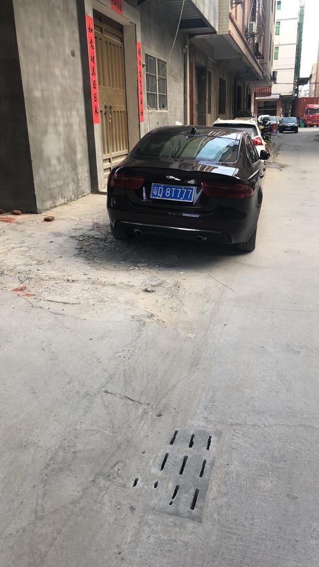 捷豹xf-大家看看这是捷豹的什么车