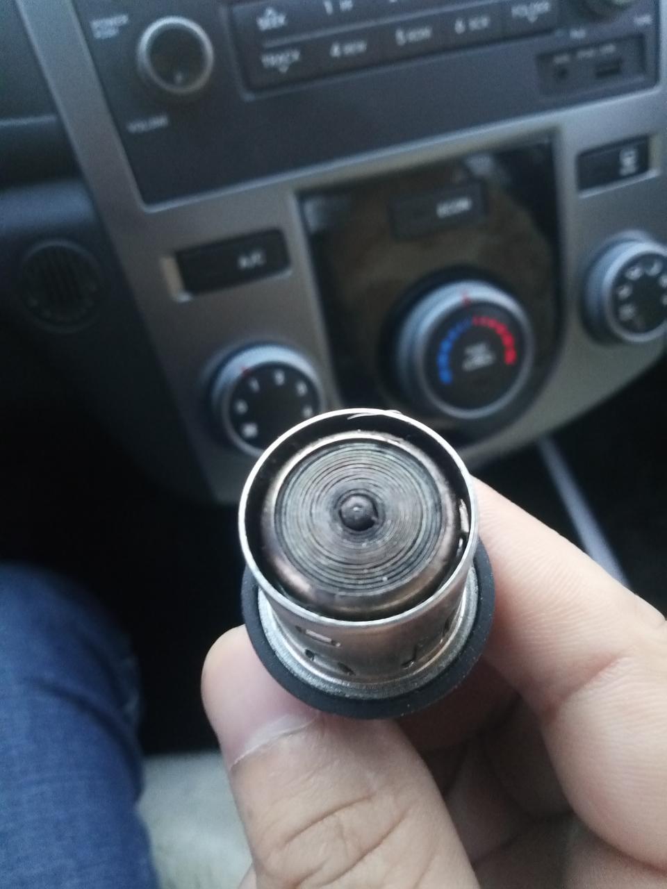 福瑞迪-点烟器不能用了里面的丝不红咋了