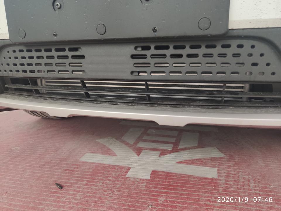 领克01 phev-19款01phev中下网，18款是空的，我朋友的就进老鼠了，不知道19这个中午空隙需不需要加装防虫网