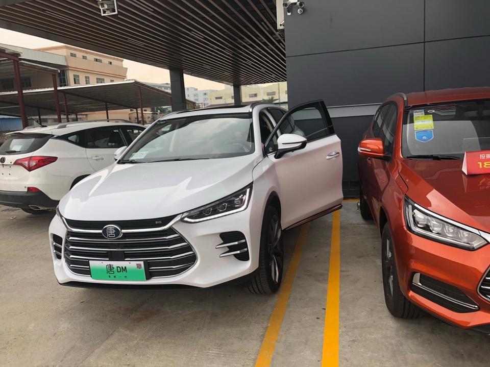 秦dm-我想入手25.99万的唐二代以交1 万定金了选装升级配置网上又议论r22轮胎不是很实际不知道怎么去选择了求各位车友们比的宝贵意见