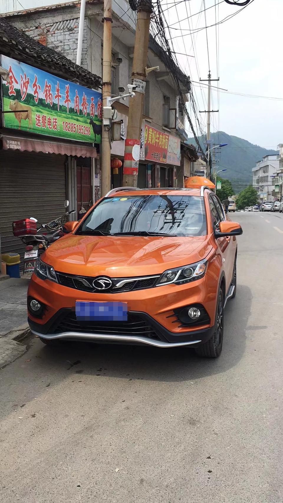 东南dx3-16款，手动旗舰版，1.5L，那都好，就是动力不行，走乡下水泥路，陡的坡别想半坡起步，起不了，建议1.5T。