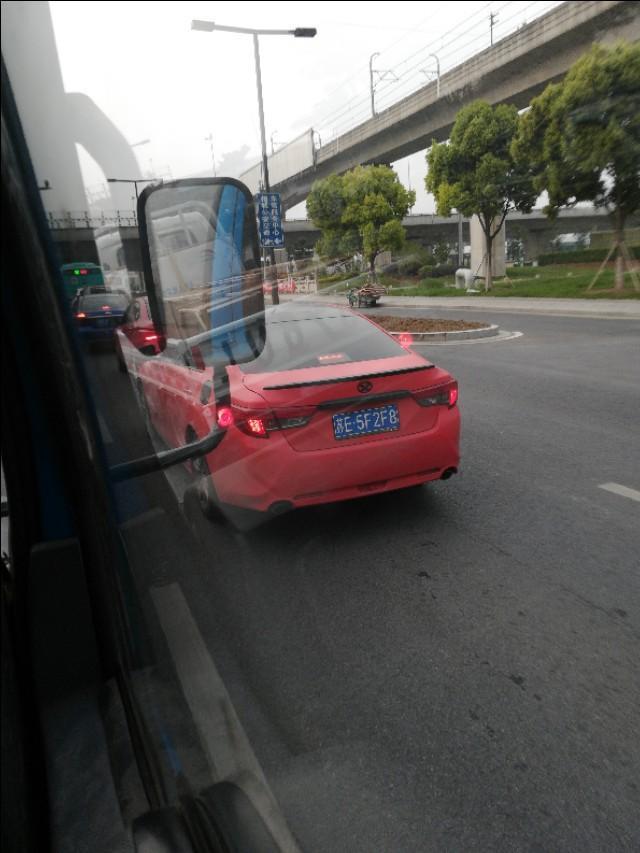 grancabrio-大家看看这是什么车 
 2018年04月29日17:34:49
