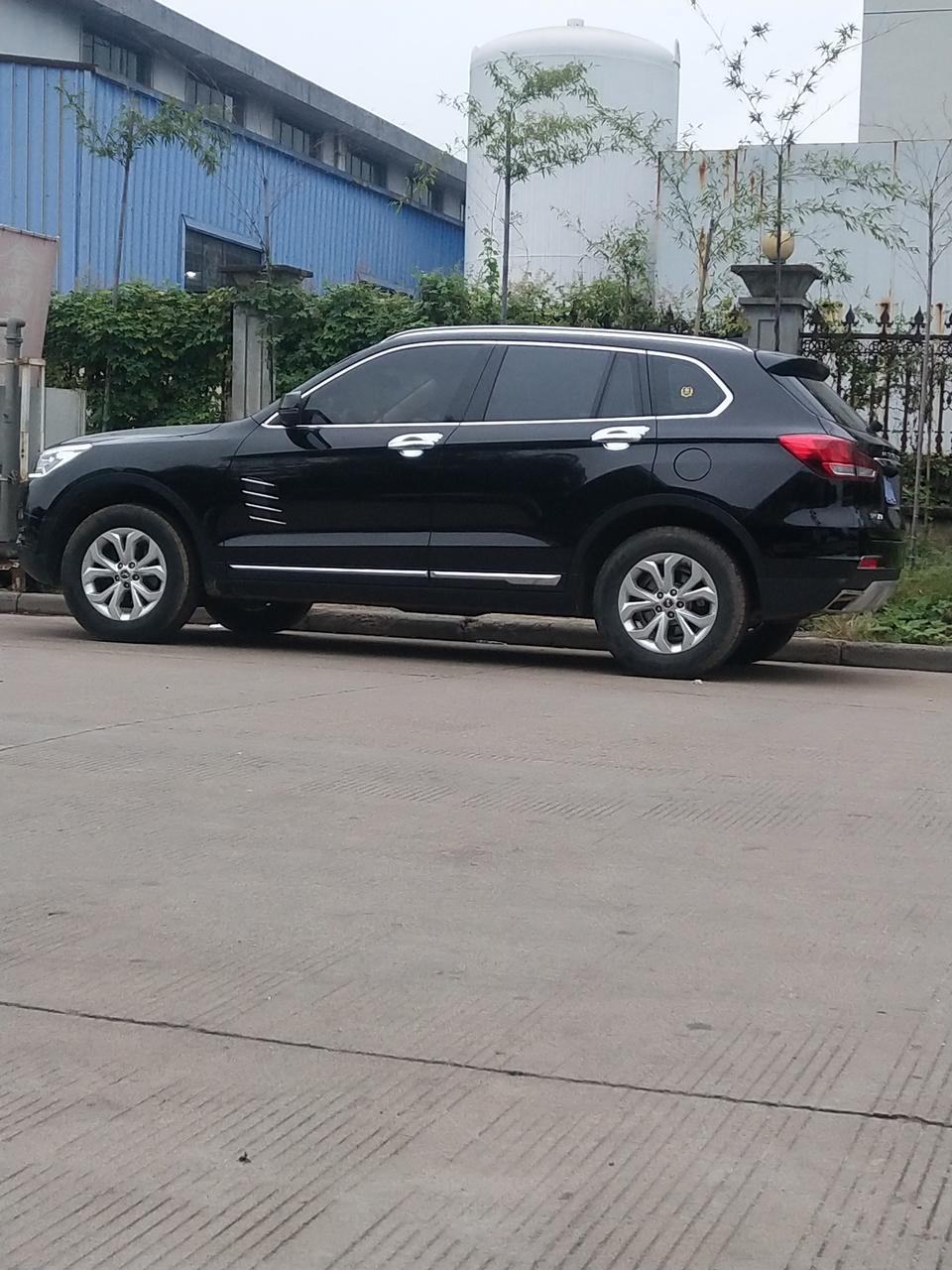 汉腾X716款，我感觉发动机声音有点大对车有影响马，