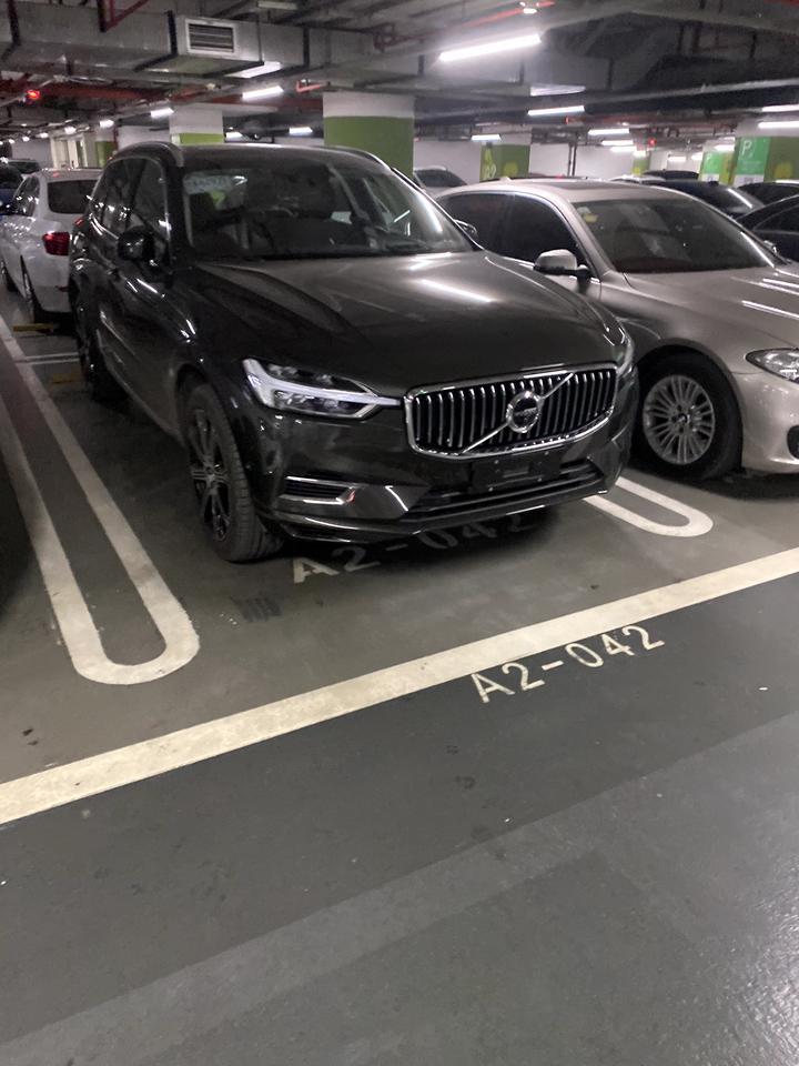 沃尔沃xc60 phev-问一下，现在有什么软件可以找到t8用的充电桩啊？我家楼下的是直流快充，接头和t8的不一样。自家充电桩还没安装好。