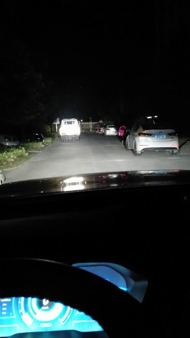 众泰t700-小七远光灯有一片黑影怎么回事？