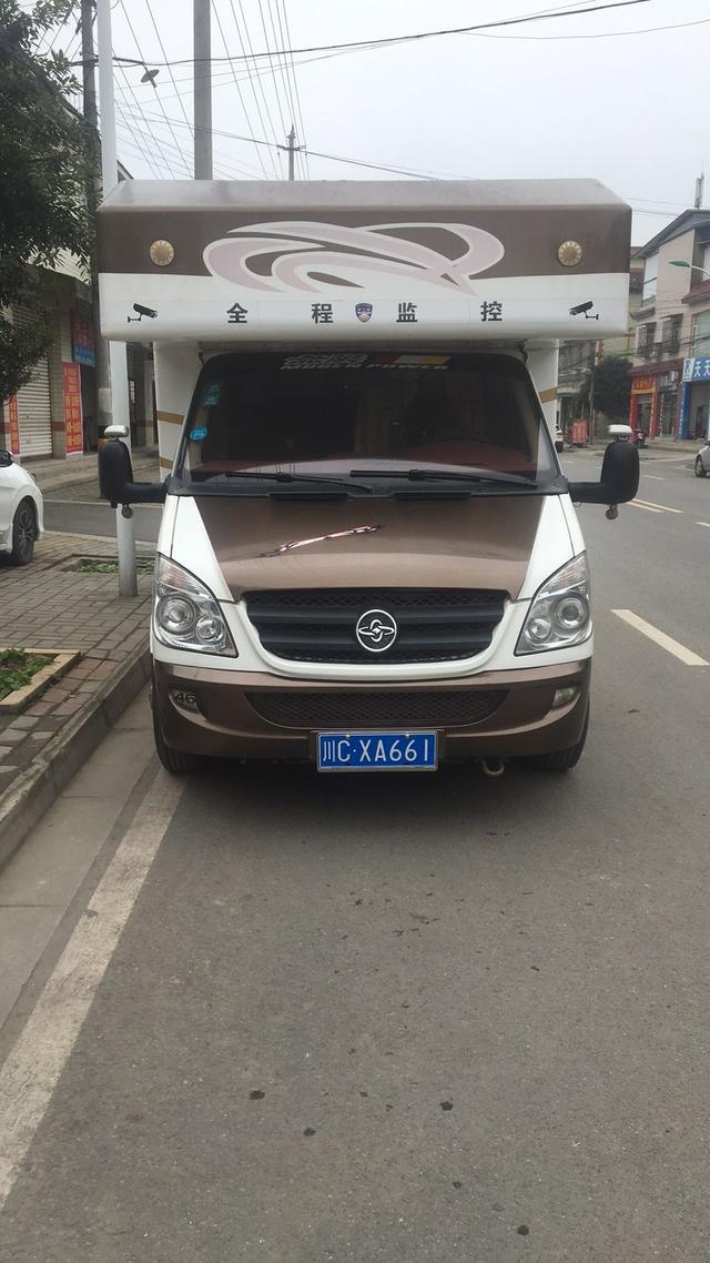 凌特-大家看看这是什么车这是什么车