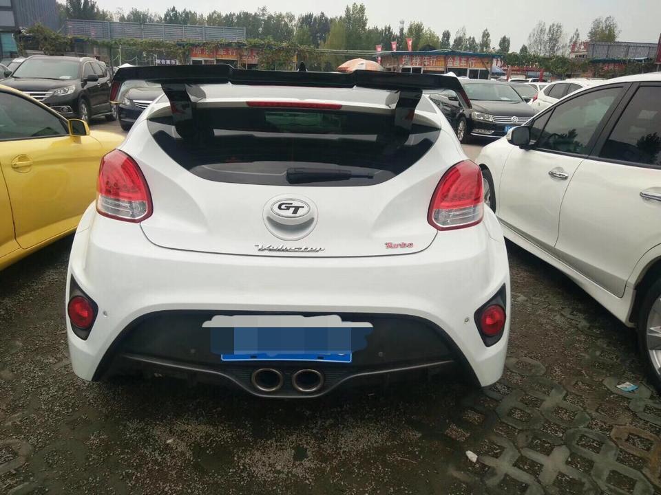 veloster飞思-自己就是个小白 刚看到一辆二手车 说现代飞思15款 跑了六万公里 价格要11 自己也不懂车 不懂里面的发动机和变速箱什么的都是不是原装的 就想问一下怎么快速区别里面的大件有没有什么问题 各位大神求指教 谢谢