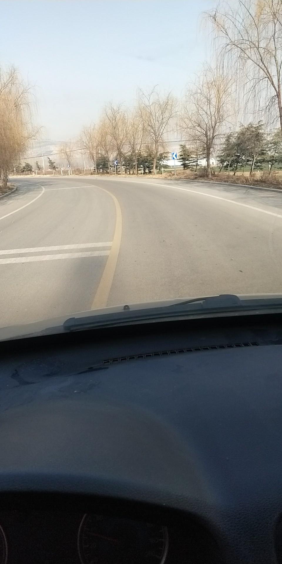 风光330-你好！我的车是东风风光300，现在车是热车和凉车都挂不上倒挡了，麻烦问一下是怎么回事？是变速箱有问题了吗？