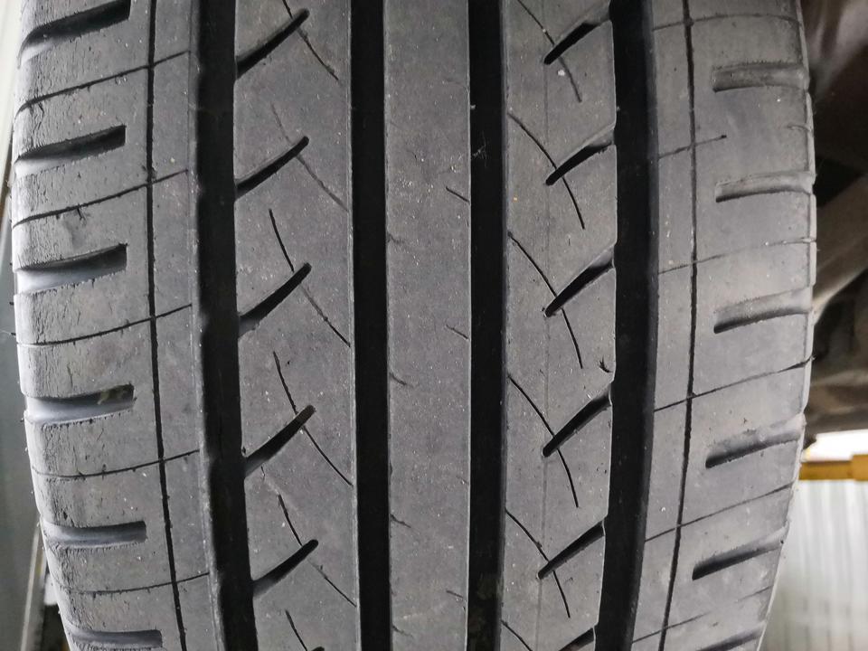 瑞风s3-我的江淮s3马上快出保了，最近看轮胎发现内测吃胎，去4s店维修，说是正常，没事，该怎么办，？