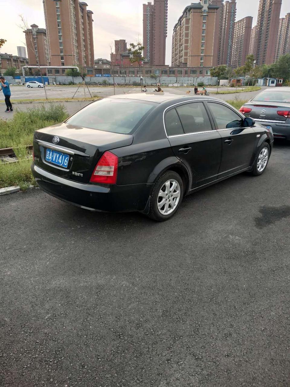 奔腾B70自动顶配，公里数34000，出售价格应该在多少？