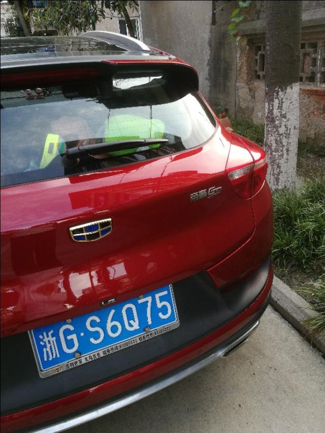卡罗拉-凯迪拉克与吉利的车标还有点相似，吉利在模仿吗?