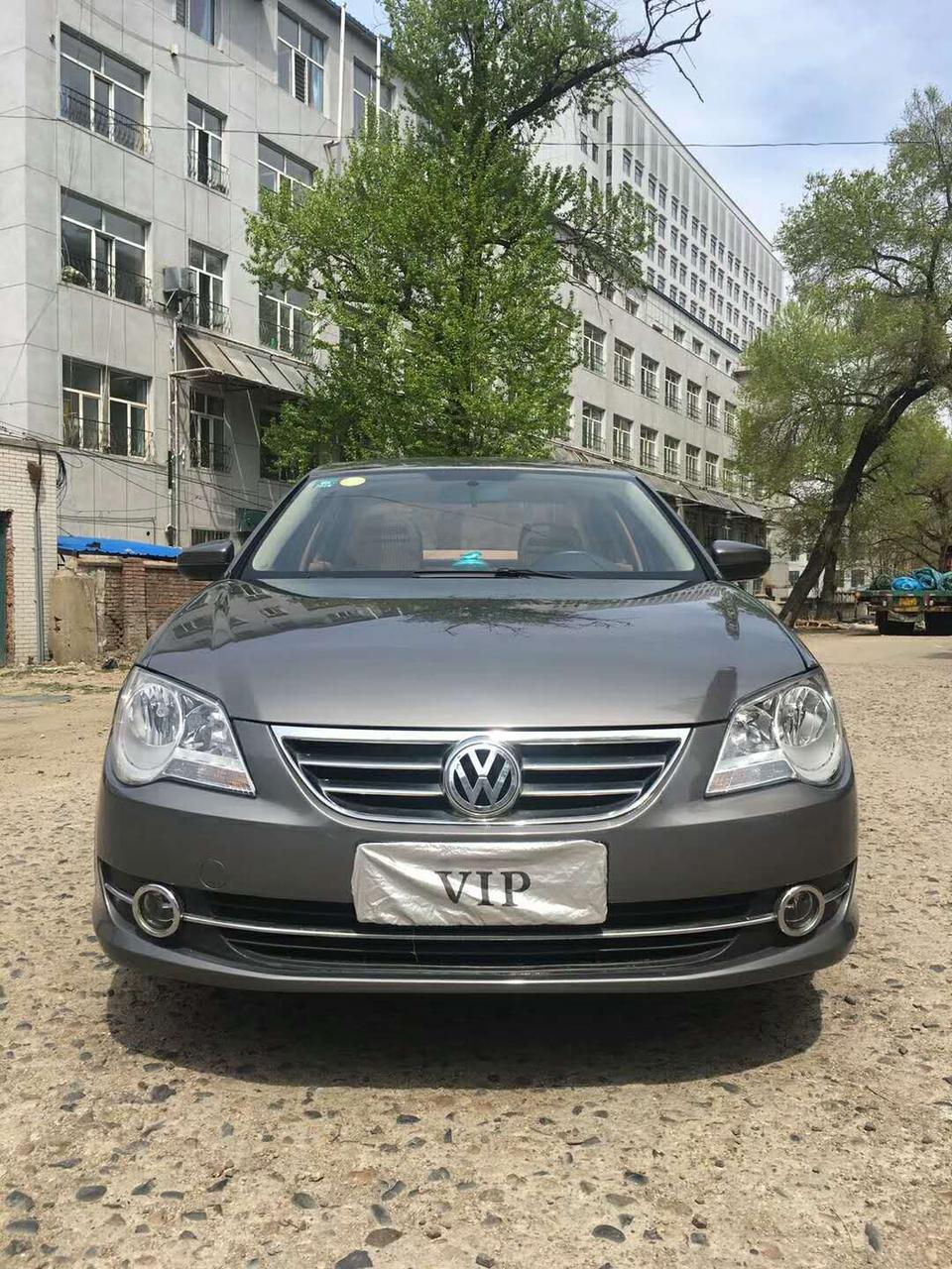 09年宝来，高配手自一体，无大伤重新喷漆行驶10万公里，现在值多少钱