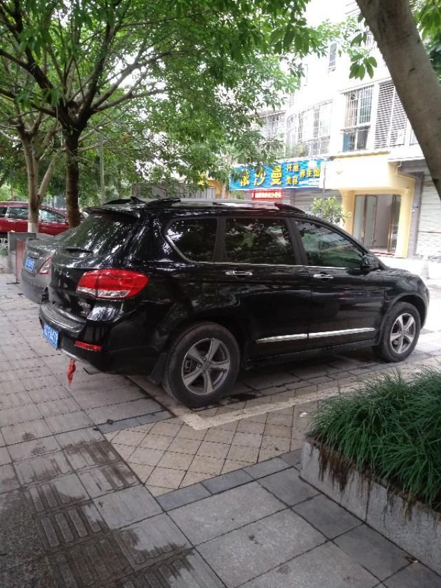 汉兰达-整体来说，此车造型设计的不错，适合商务用车，你觉得对吗？