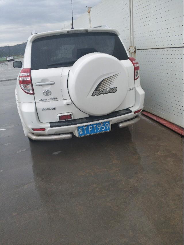 rav4荣放-大家看看这是什么车这辆车多少钱？