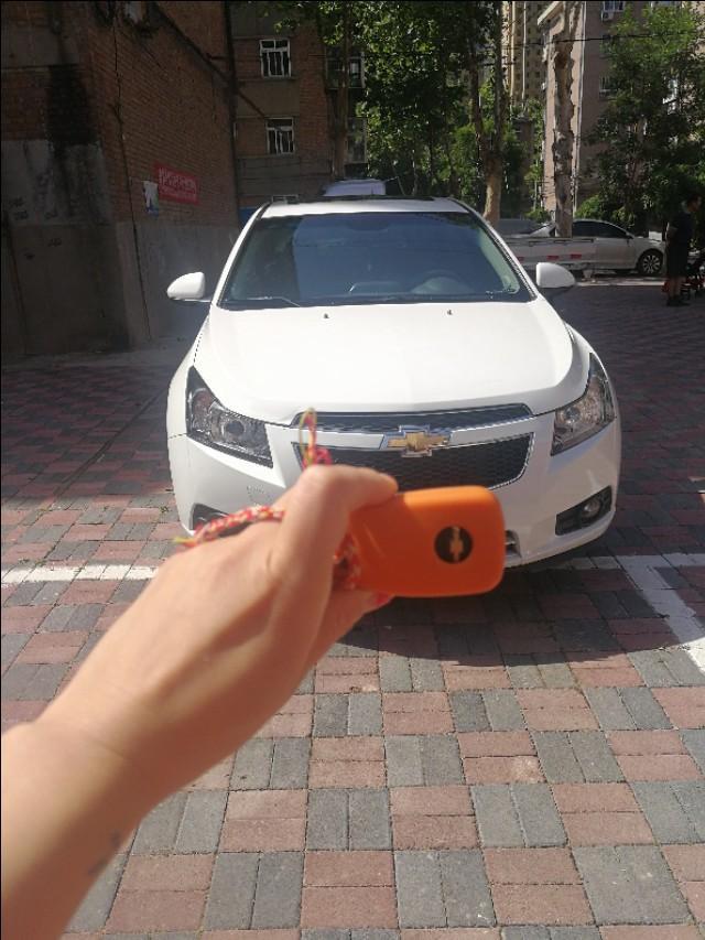 老款手动高配科鲁兹能卖多少钱？跑了八万公里