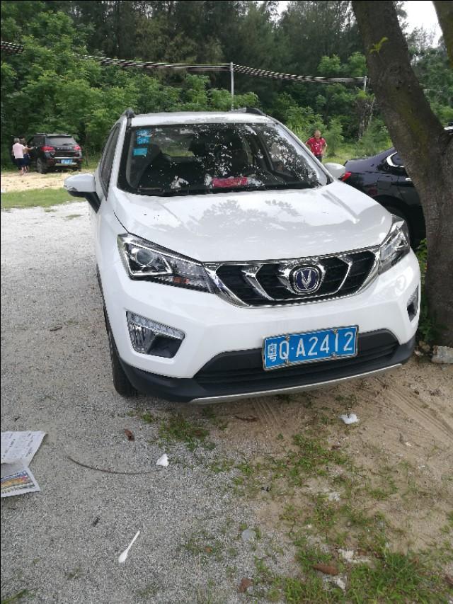 长安cs15-CS15你们一般用什么腊水洗车，让他发亮