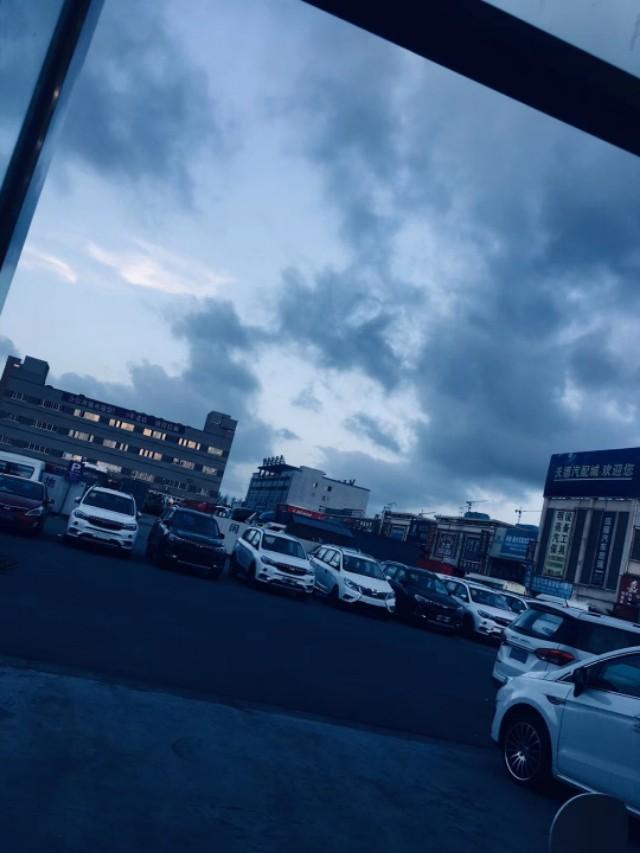 swm斯威g01-斯威G01 和斯威X7 哪个性价比要高点 女孩子开 省油一点