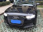 刚买的13年八月份的奥迪A4L，开回去行驶了600公里，车辆警报需要加1升机油。于是加了一升后从600开至1100公里时又警报需要加一升机油。请问这个问题找二手车商能理赔吗？购车时车商承诺车子没任何问题的。