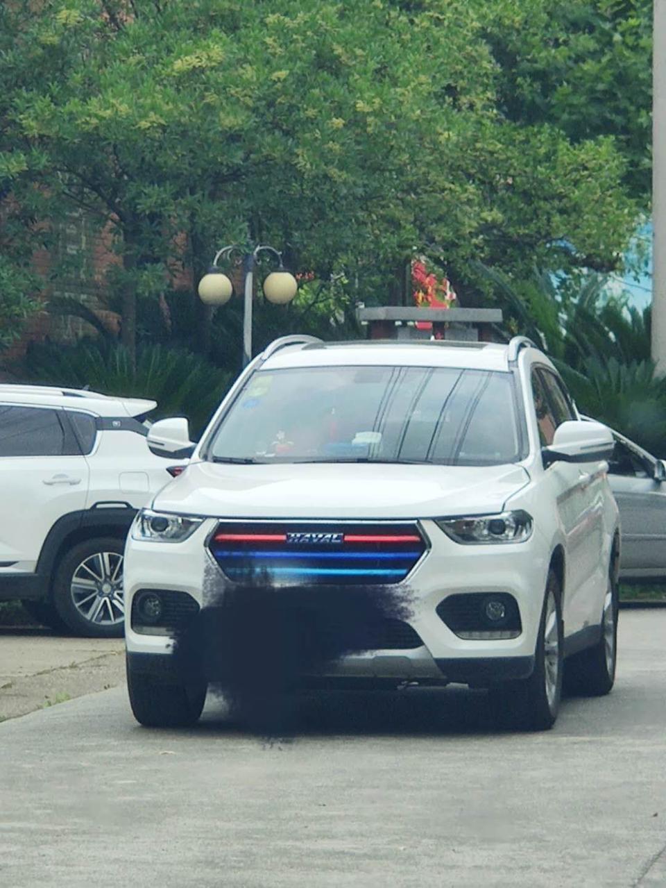 哈弗h6-请问改成这样能不能过年检？谢谢
