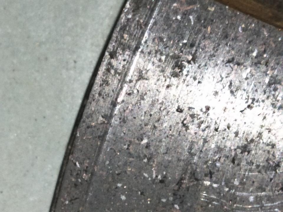 雅阁-请问360倒车摄像头，倒车时出现花频和刹车盘凹槽是什么原因。18款油耗13.4个可以刷机吗提到19款一样的动力……