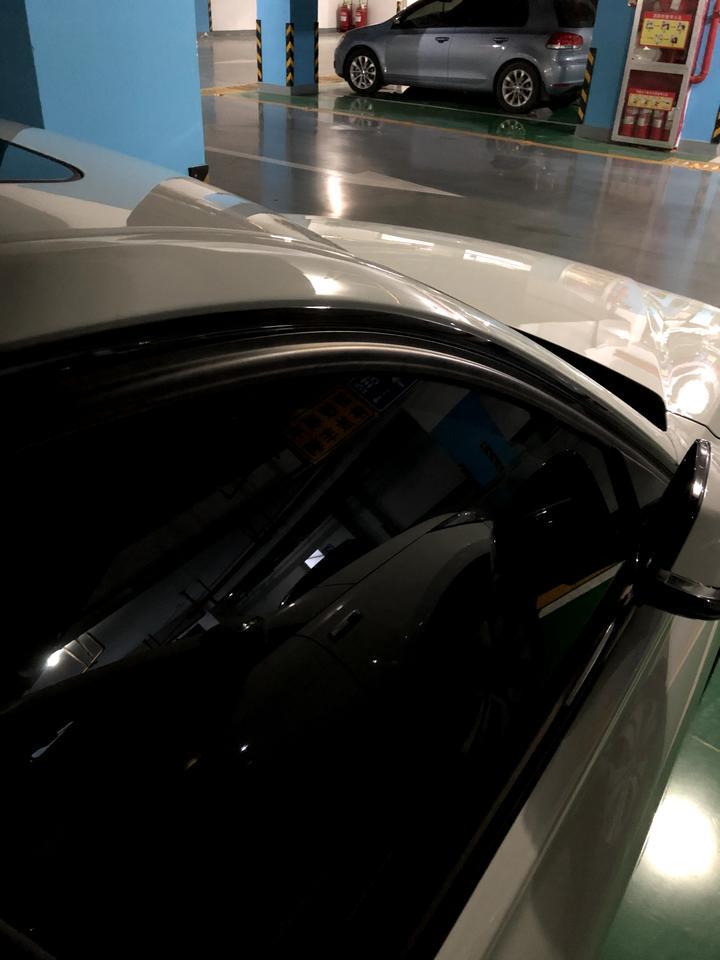 宝马3系-兄弟们，问一下320i的上方胶条在洗车-晒太阳-下雨感觉会被腐蚀，我看某宝上那个车窗饰条也保护不到，大家怎么弄的？