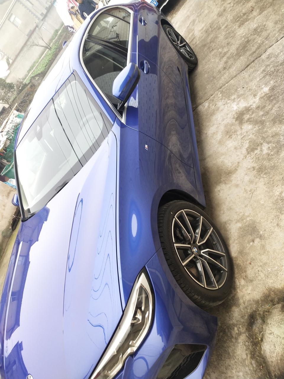 宝马3系-安卓手机可以连接carplay吗

如果不行的话怎样能完成相同的操作  主要因为汽车的导航太麻烦。
后期加装360°环影需要多少