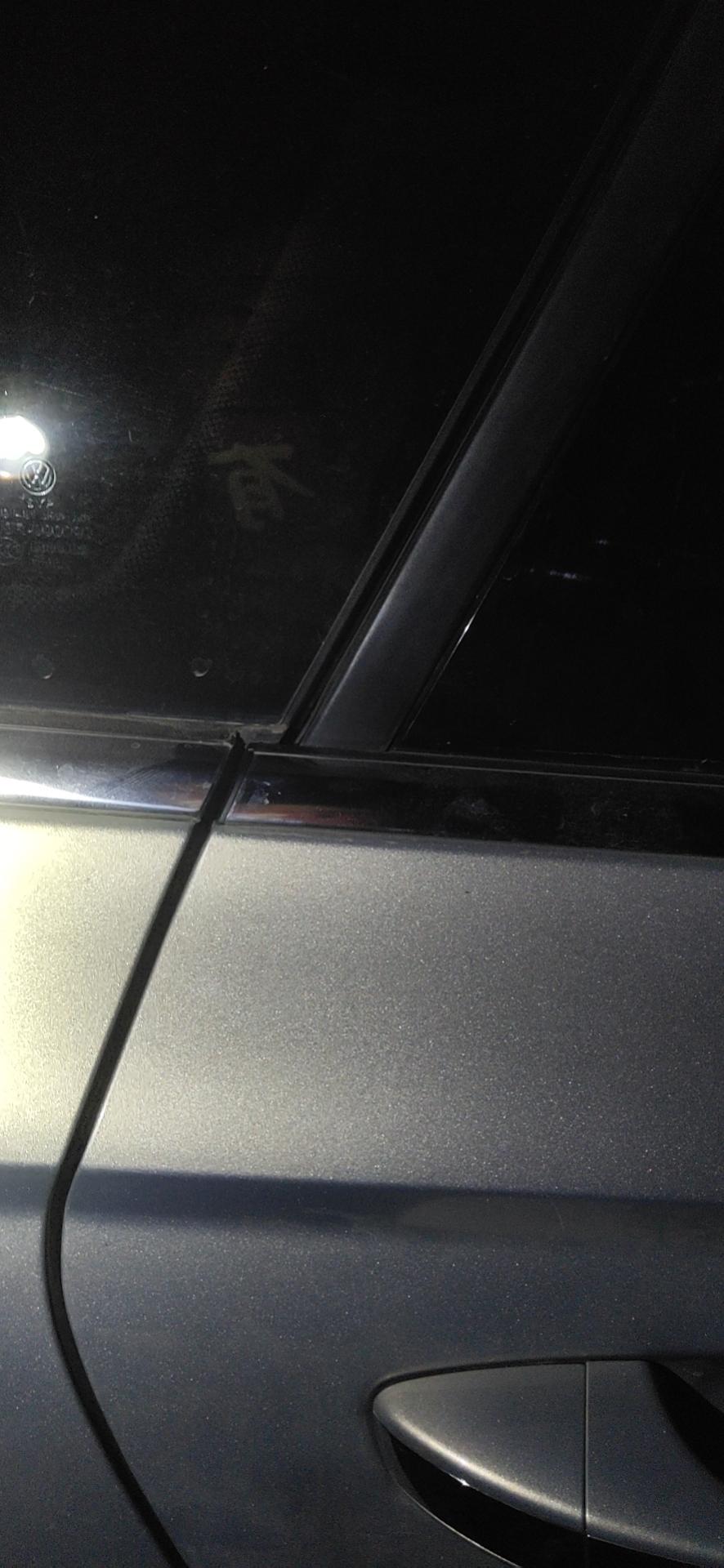 新提的车，朗逸1.4T豪华版，等红灯时被追尾，对方全责，报报险了，明天去4s店定损维修，如图需要更换后备箱盖么？还是维修？更换的后备箱盖我能带走么？大梁也有损伤，后门关起来有缝，全部维修好，误工费，折旧费，来回油费，怎么算？多少合适？工作一天3百，去4s店一趟100km，