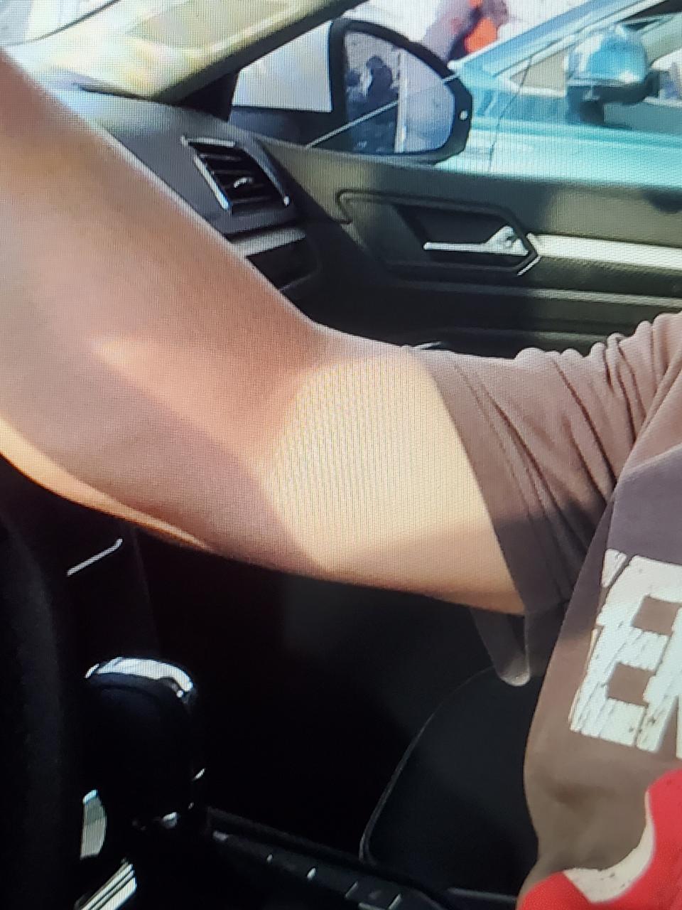 车主老师们帮忙看一下这个内饰是朗逸吗？？还是大众的其他车啊。