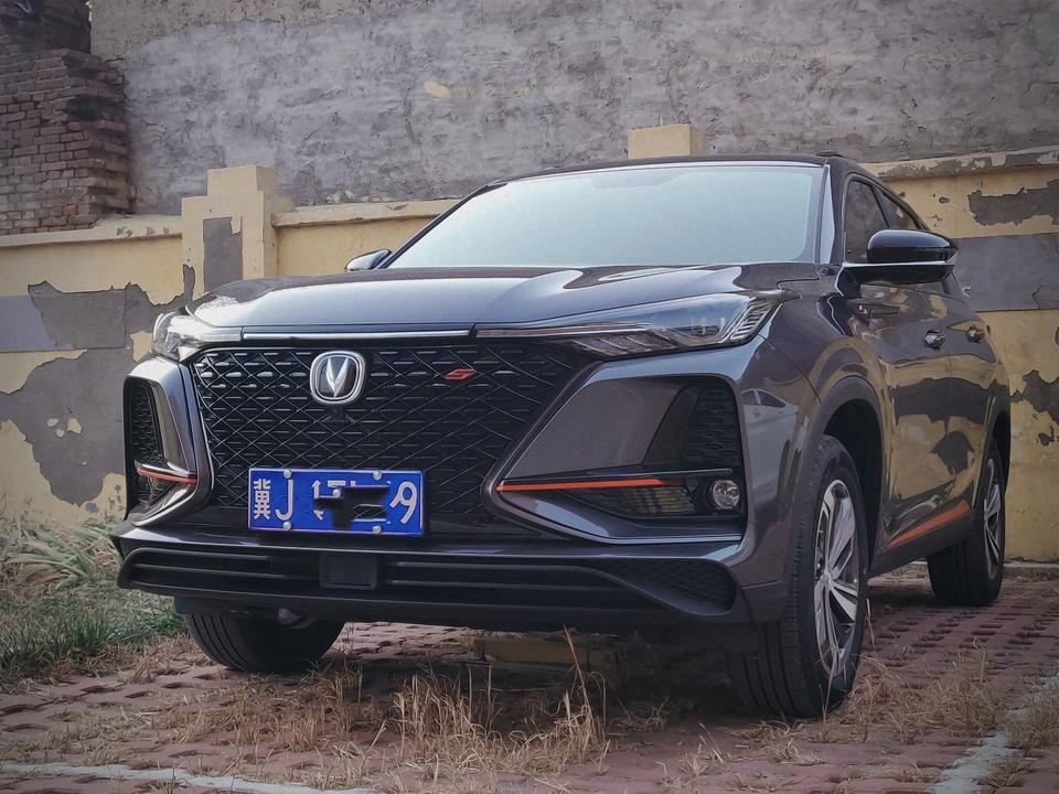 长安cs75 plus-我买的是1.5自动中配，开了快一千公里了，百公里13个油，这个正常吗？？