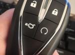 长安cs75 plus-自动豪华版 第四个车钥匙是干嘛用的。哪位大佬解释一下功能和介绍一下怎么使用谢谢