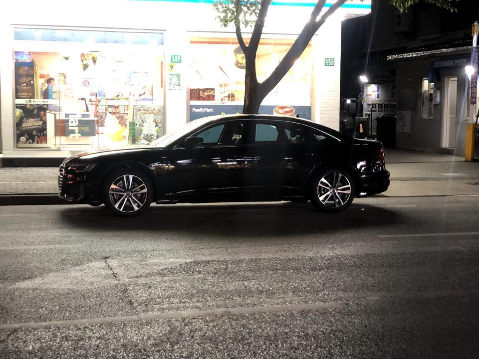 奥迪a6l-新款A6 C8 19寸轮毂的胎噪大不大？