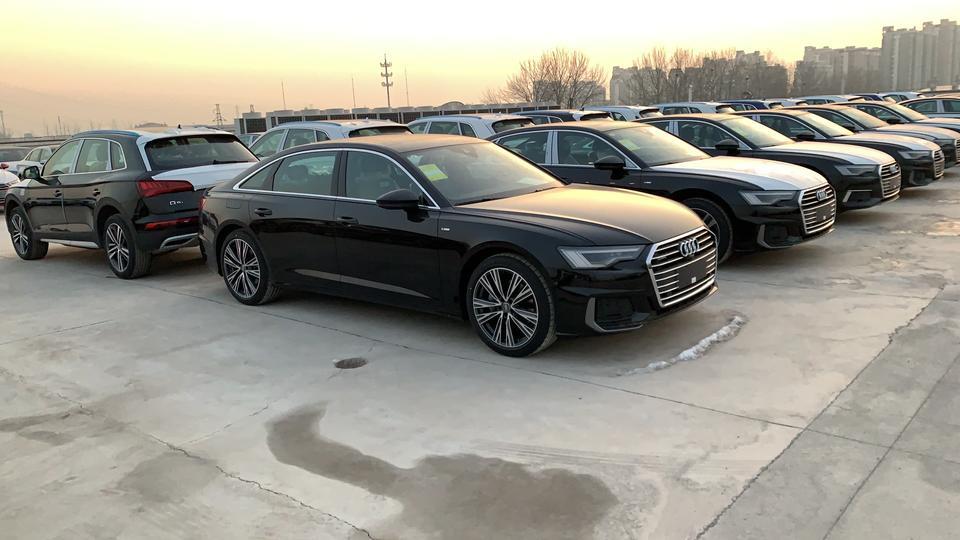 奥迪a6l-2驱4驱怎么选 黑色灰色怎么选 哈尔滨用车。前驱四驱差很多吗 有没有车友具体说说