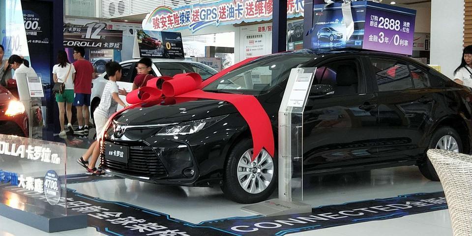 请问一下2019新款卡罗拉精英版，想改轮毂怎么样