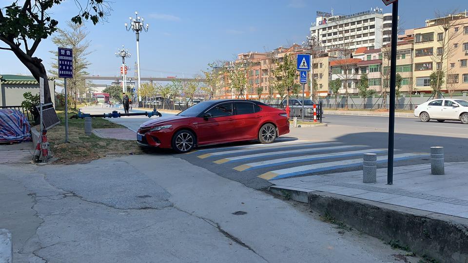 2019款凯美瑞双擎，零百几秒？