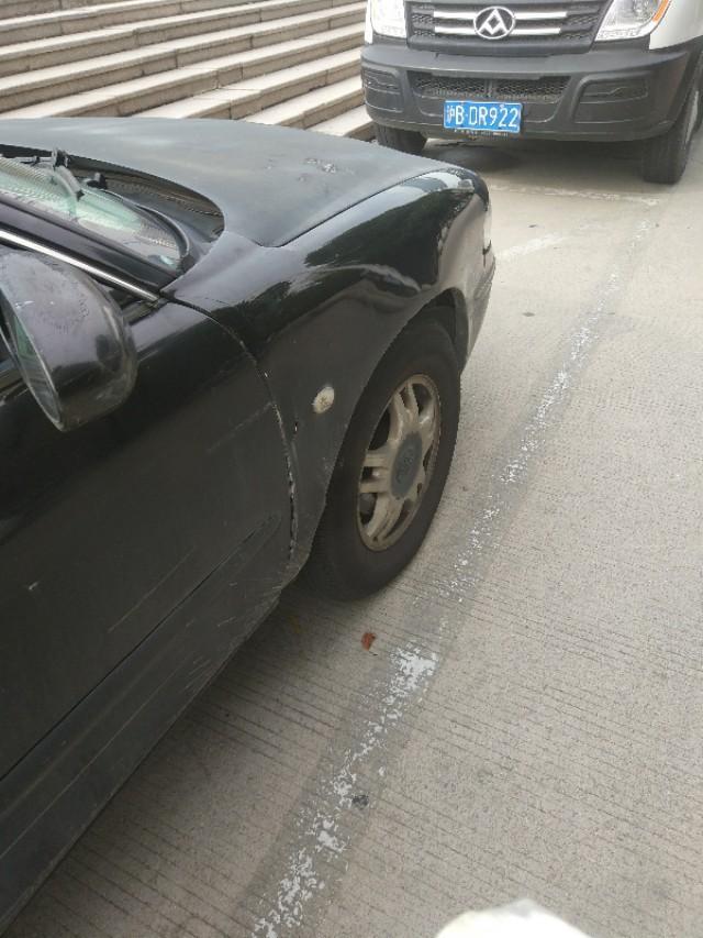 知道是哪款君威吗？