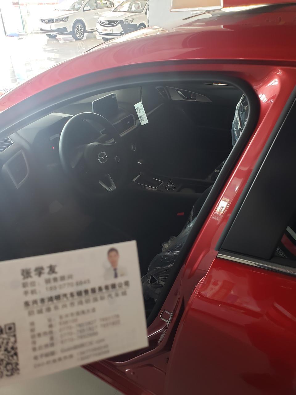 马自达3 昂克赛拉-广西这边自豪谈好价格落地138900。算贵吗？选两厢好还是三厢？第一次买车！