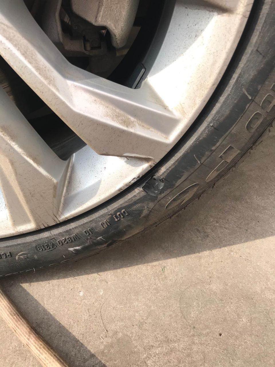 迈腾-刚换的新轮胎怼马路牙子了 这情况问题大吗
