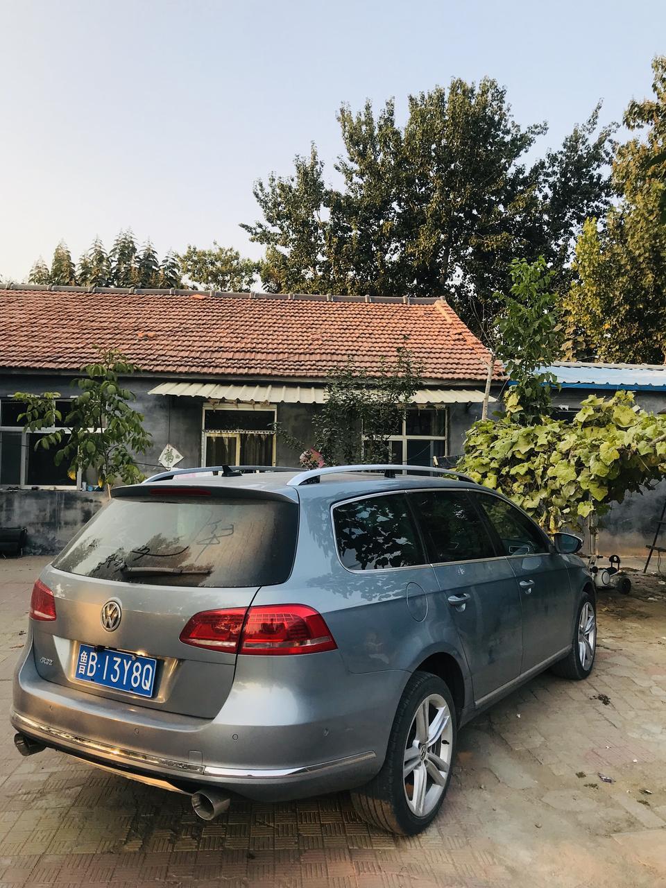 迈腾2.0 经常等红绿灯的时候 发动机总是喘一下 没有任何故障码。积炭也都清了还是这样。有没有相同毛病的车友。怎么解决的