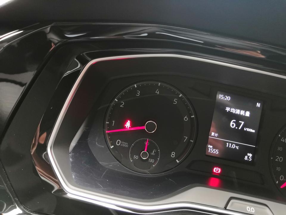 速腾-热车怠速低600是什么原因新车1500公里，正常800这款车没有600这个怠速。