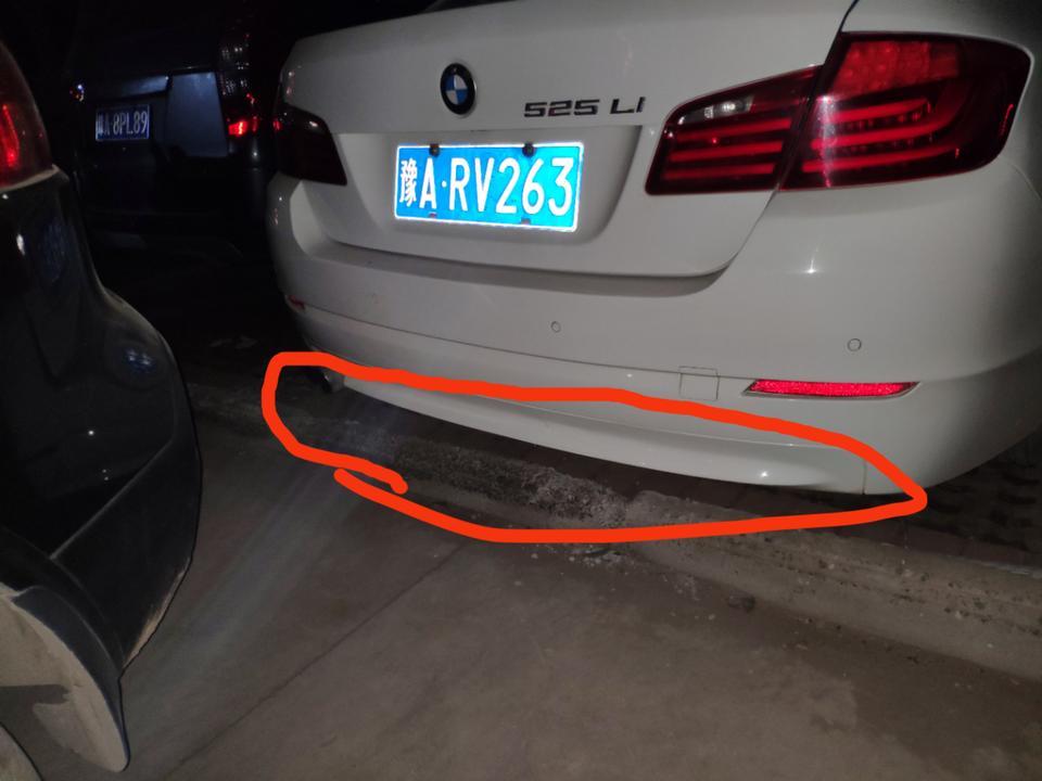 宝马5系-不小心碰到了，这样的修好要多少钱