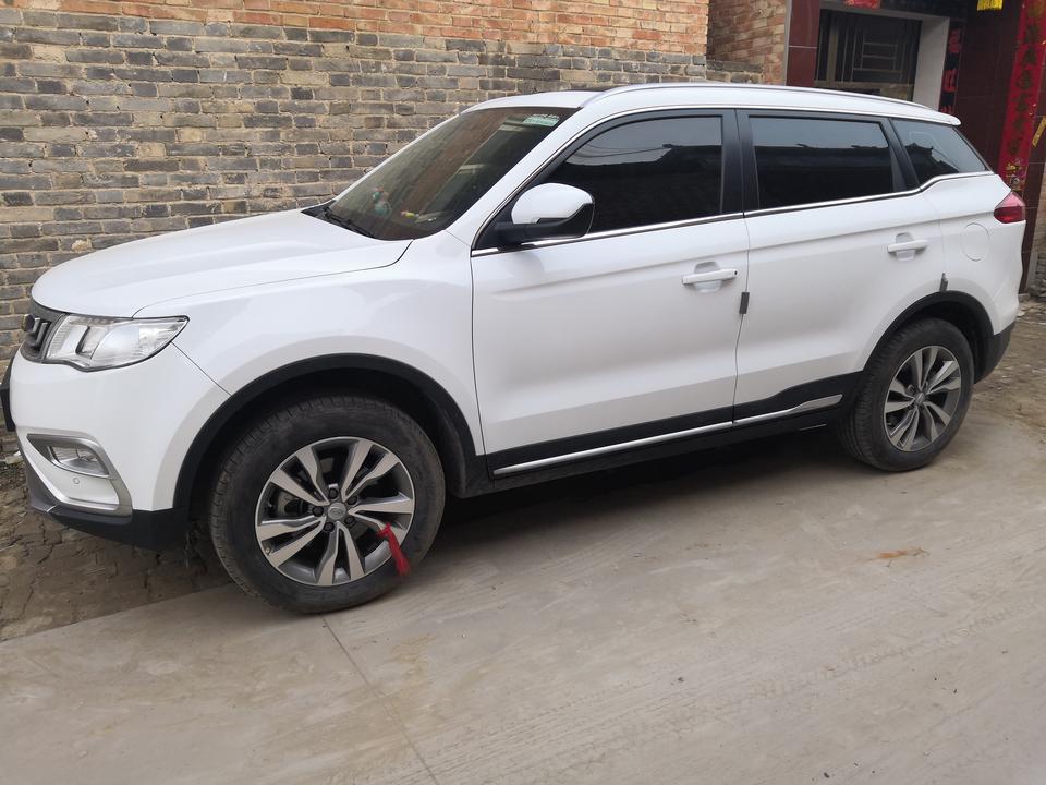 我的博越2.0智尚连接蓝牙播放音乐，播放几分钟就停止了是怎么回事，有没有车友也有这种问题的，我昨天才出现的，
