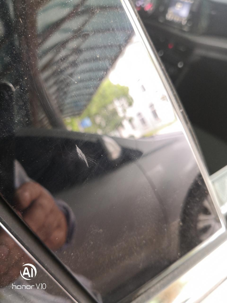 宝来-车窗的边框碰伤了，油漆笔可以补嘛
