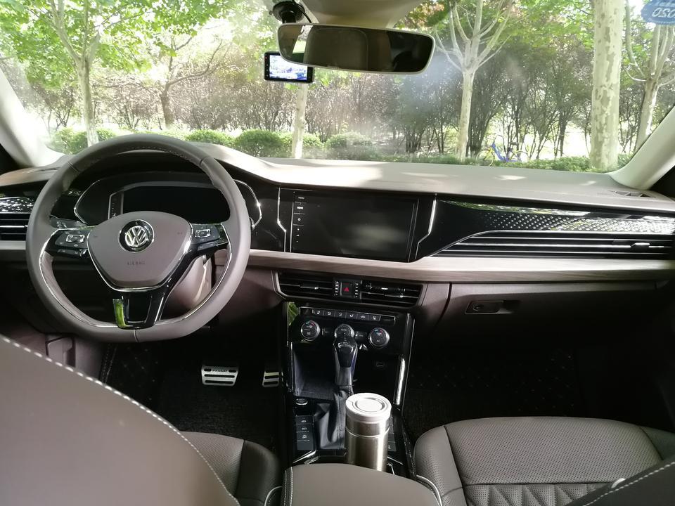 帕萨特-百度carlife超级难用
经常链接断线
准备买手机支架放在驾驶位左手侧了
各位链接有问题吗？还是我的车有问题？
330尊贵版