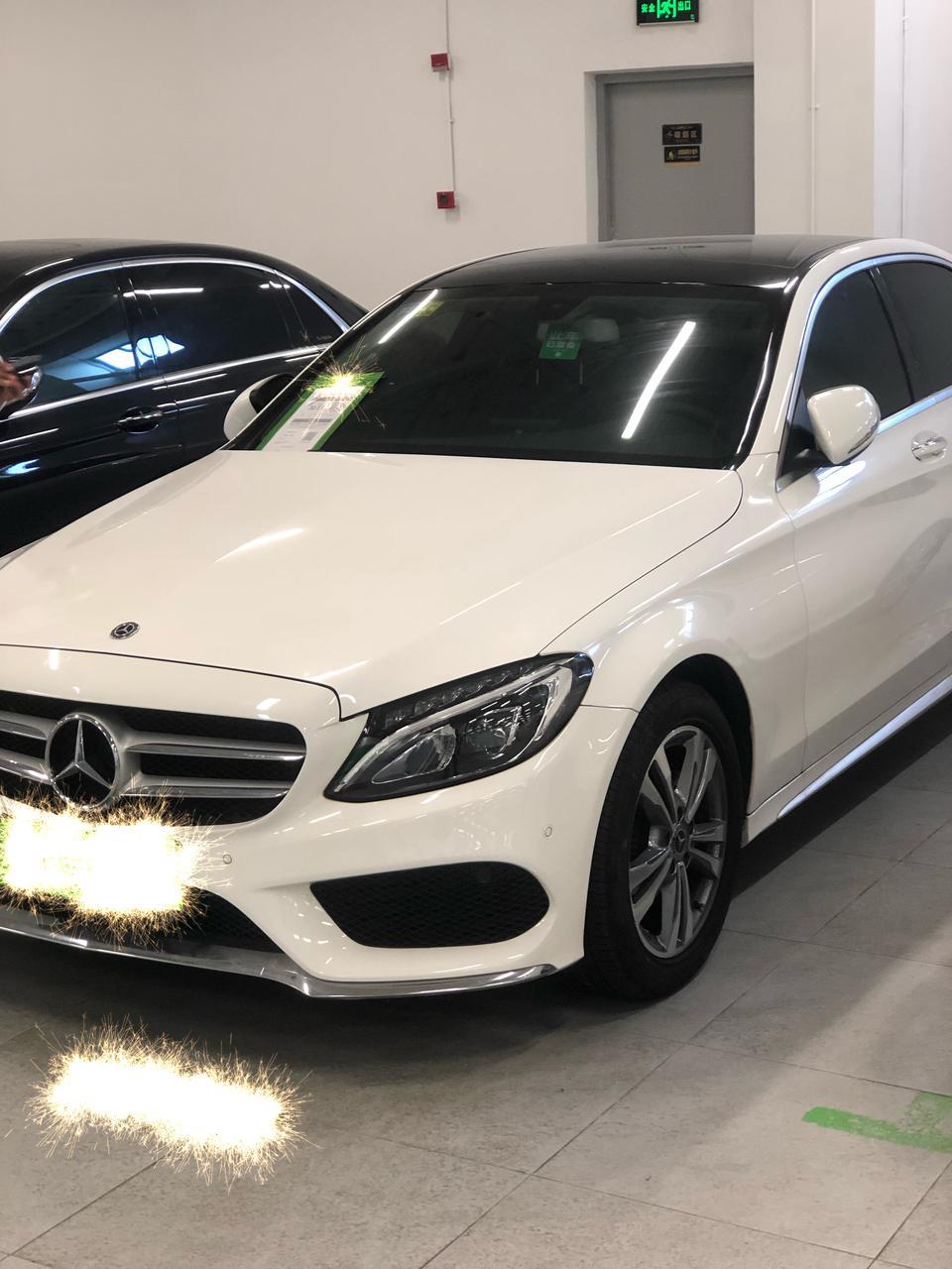奔驰c级-二手2018款奔驰C200L 2.0T运动型，行使1万公里 高配，30万感觉有点贵了，新车也才38万，大师们给点建议能不能入手