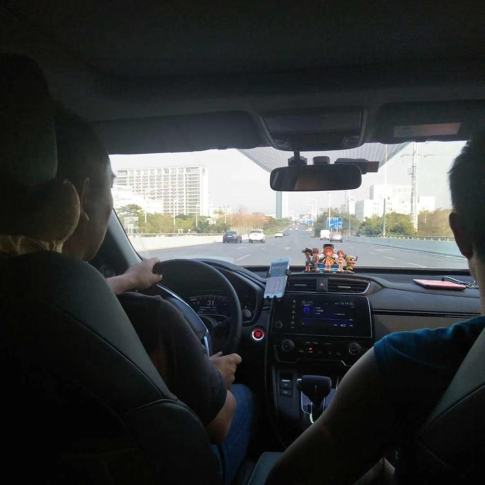 本田cr-v-请问下这是哪款车？