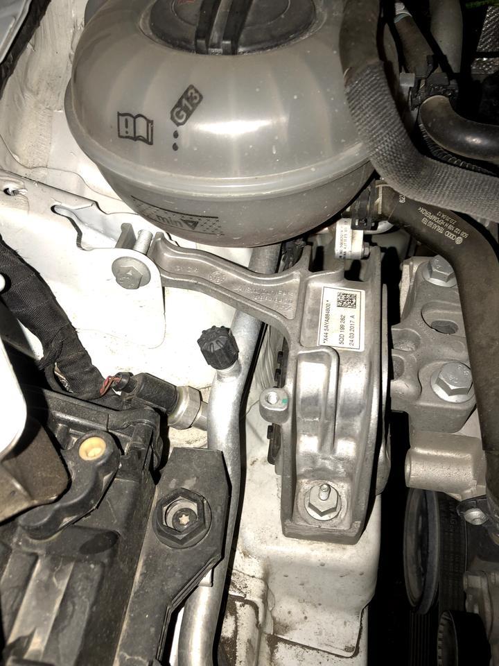 奥迪A3冷车的时候防冻液低于最低刻度线，启动一段时间有上升一半位置、去4s店加，说没有关系、不用加。各位大神我需要加吗
